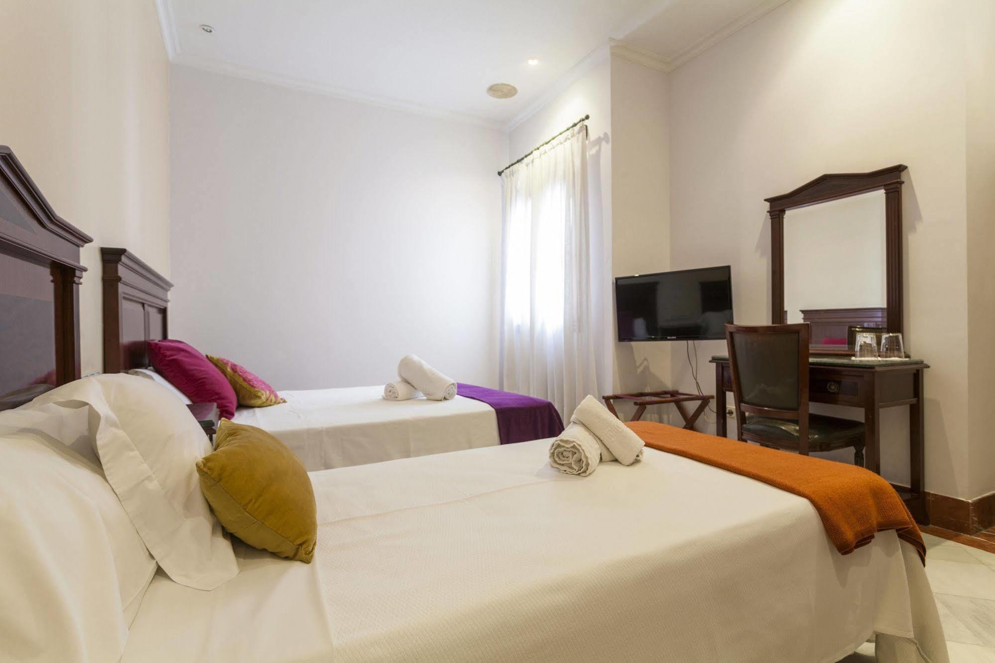 Hotel Baco